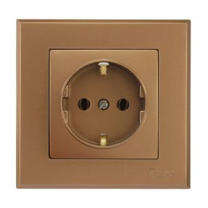 قاب بژ آرا و پریز ارت دار با مغزی پلی کربنات آذین 3446-4022 پارت الکتریک